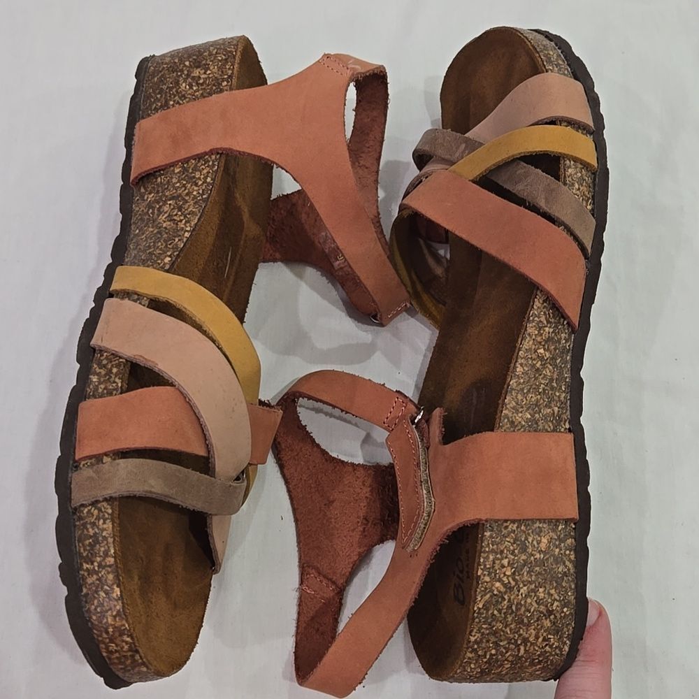 Bio-Gold strappy Sandals Wedge Women’s 9 - Picture 8 of 9